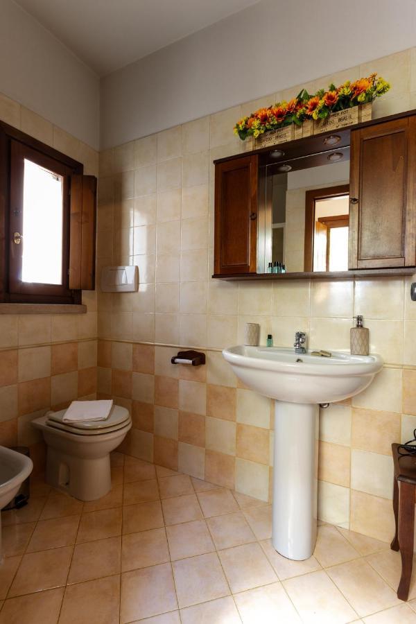 La Terrazza Apartment - Smart Holiday Mantua Exterior foto